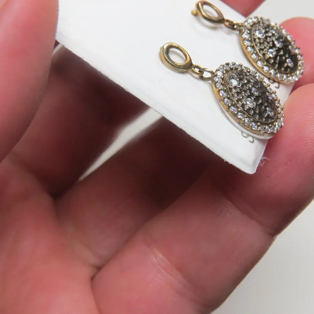 Unbranded sterling silver